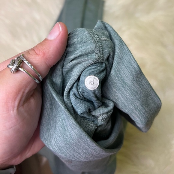 Lululemon Align Heathered Tidewater Leggings - Picture 3 of 3